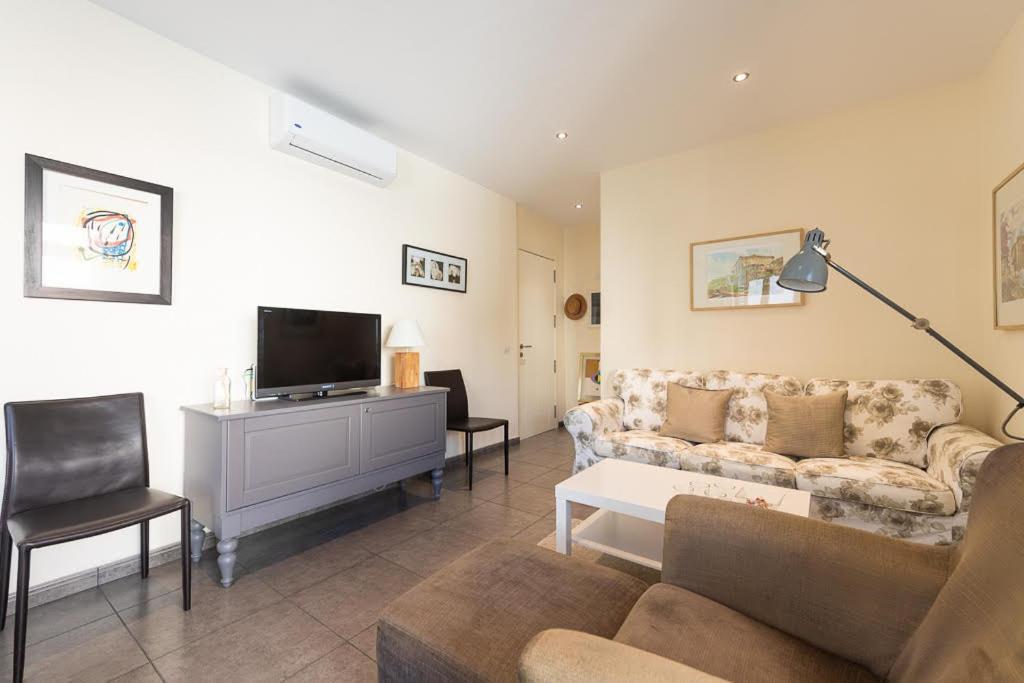 Arguineguín, en el casco marinero con sol todo el año Apartamento Exterior foto